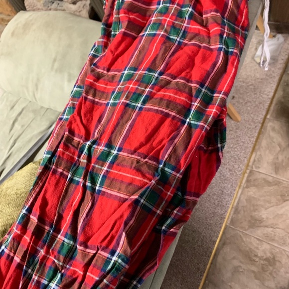 Pjs size extra large - Picture 3 of 3